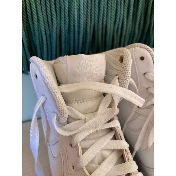 Nike AF1 white high top sneakers - Picture 7 of 10